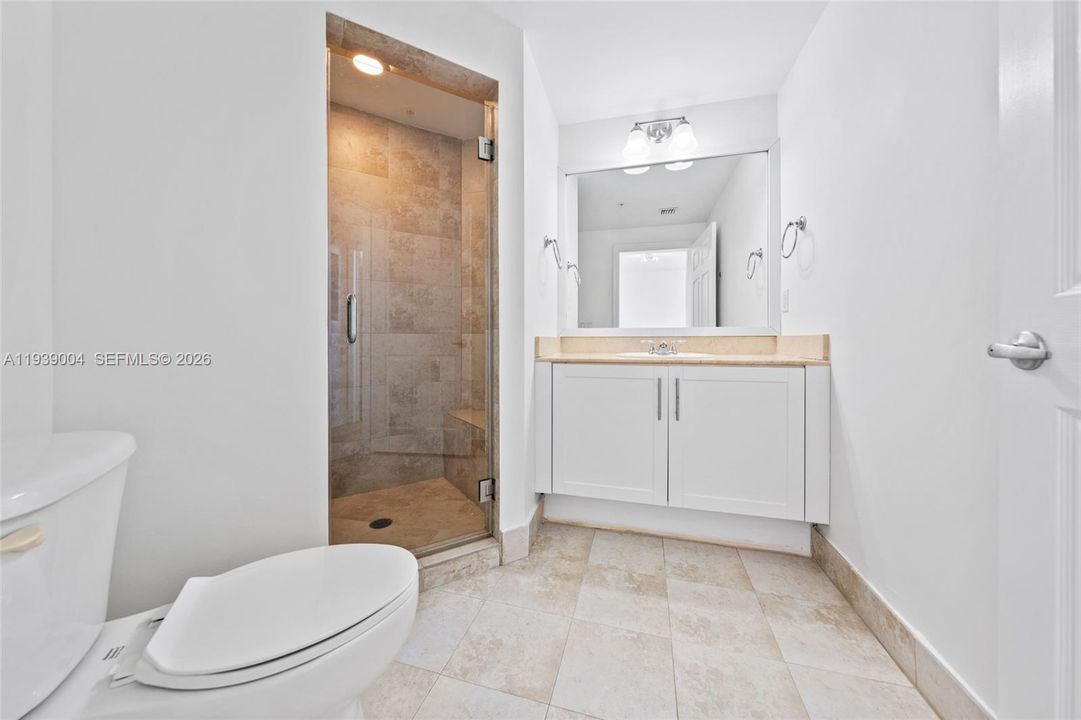 En Venta: $565,000 (2 camas, 2 baños, 932 Pies cuadrados)