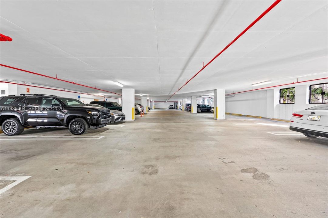 En Venta: $565,000 (2 camas, 2 baños, 932 Pies cuadrados)