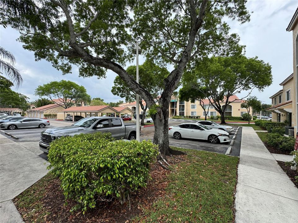 En Venta: $222,500 (2 camas, 2 baños, 1108 Pies cuadrados)