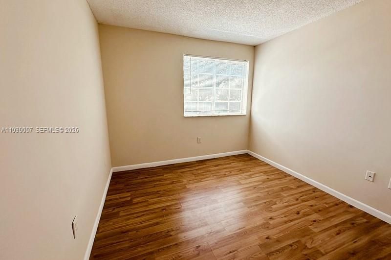 En Venta: $222,500 (2 camas, 2 baños, 1108 Pies cuadrados)