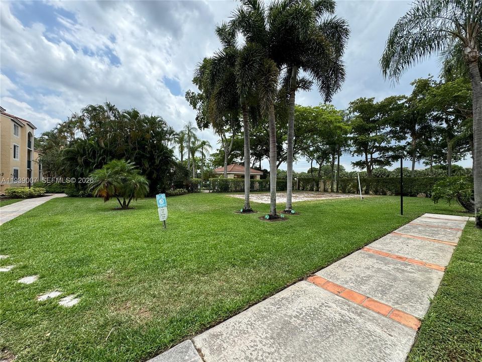 En Venta: $222,500 (2 camas, 2 baños, 1108 Pies cuadrados)