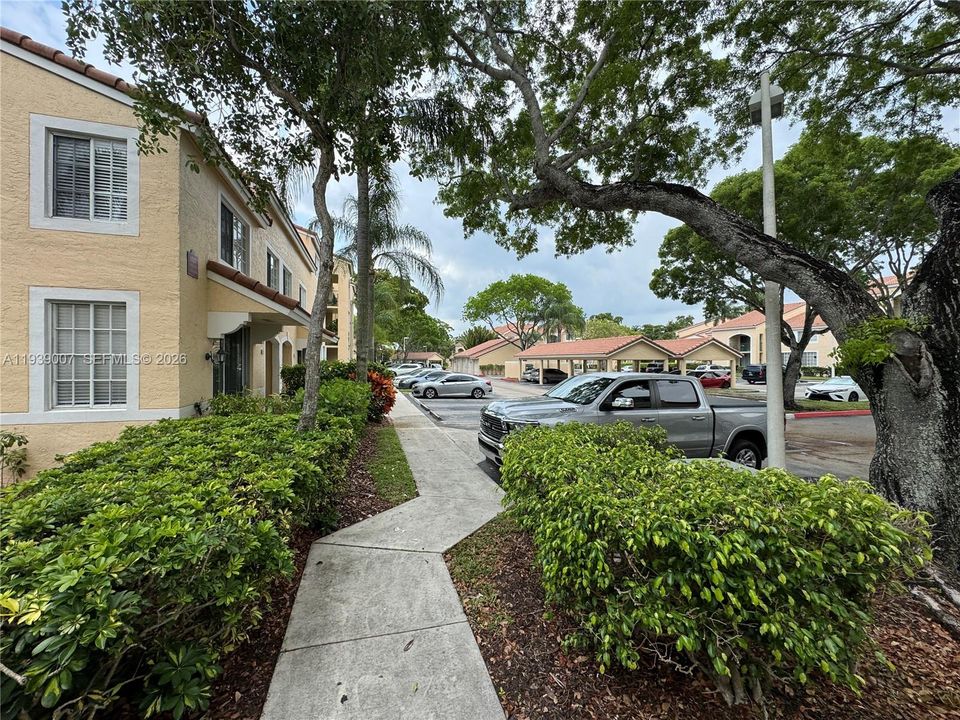 En Venta: $222,500 (2 camas, 2 baños, 1108 Pies cuadrados)