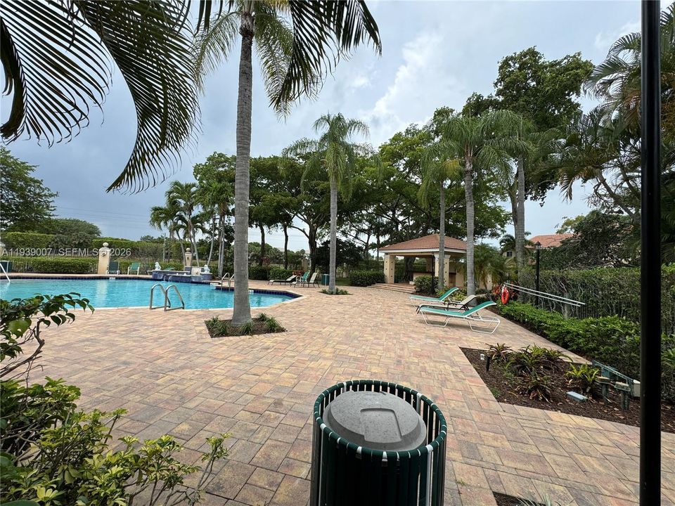 En Venta: $222,500 (2 camas, 2 baños, 1108 Pies cuadrados)