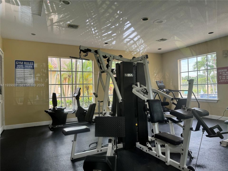 En Venta: $222,500 (2 camas, 2 baños, 1108 Pies cuadrados)