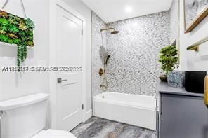 En Venta: $499,999 (2 camas, 2 baños, 1490 Pies cuadrados)