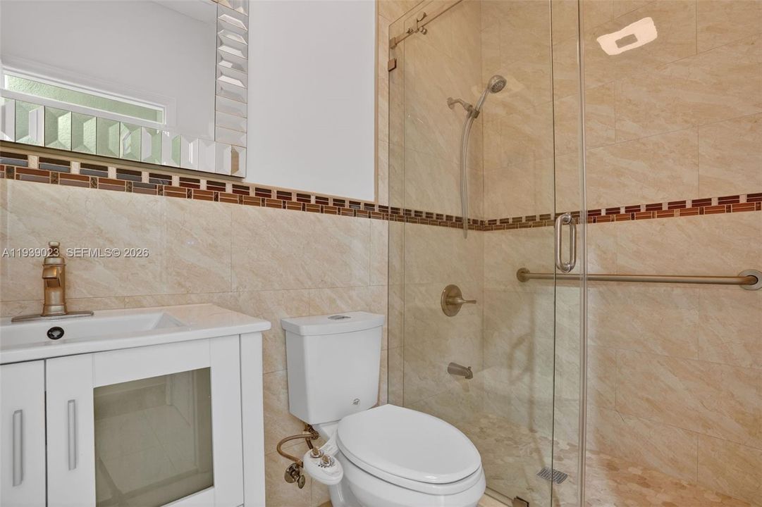 待售: $999,900 (5 贝兹, 3 浴室, 3114 平方英尺)