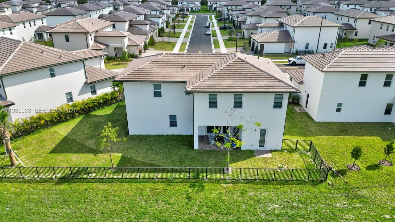 En Venta: $1,580,000 (5 camas, 4 baños, 3888 Pies cuadrados)