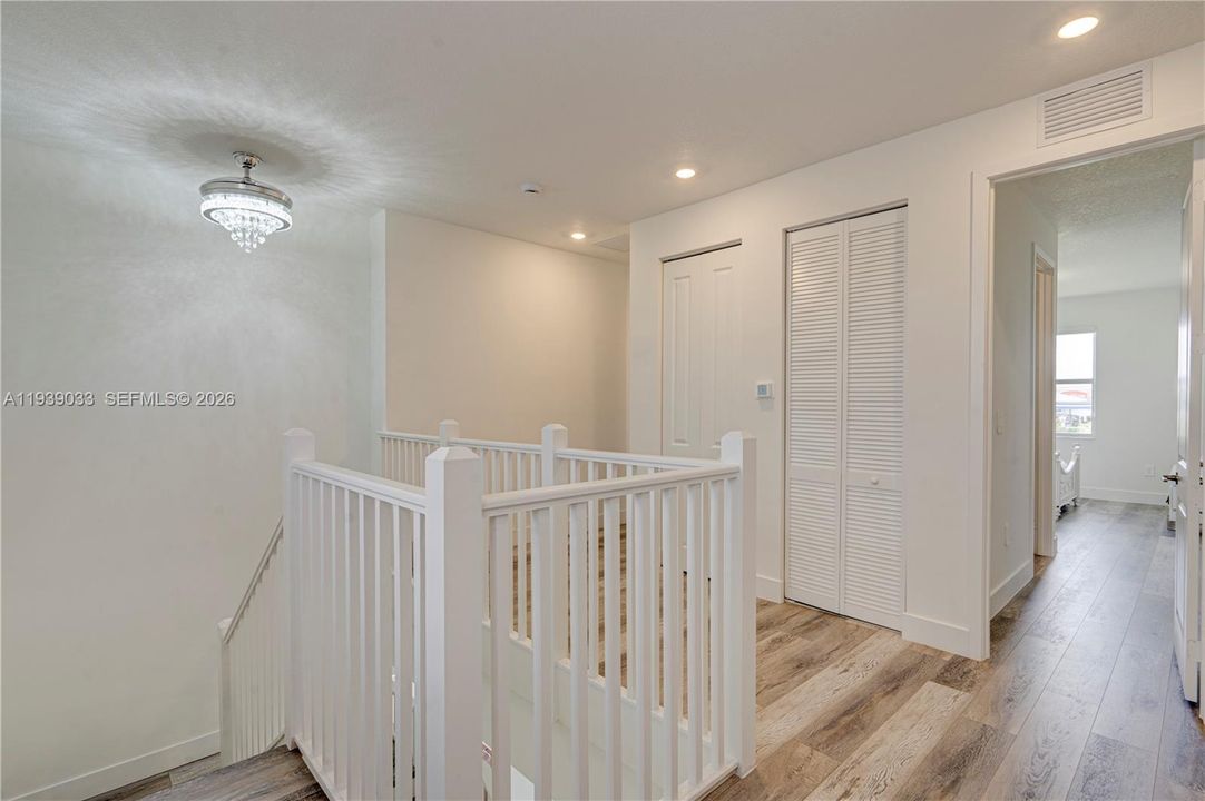 En Venta: $1,580,000 (5 camas, 4 baños, 3888 Pies cuadrados)