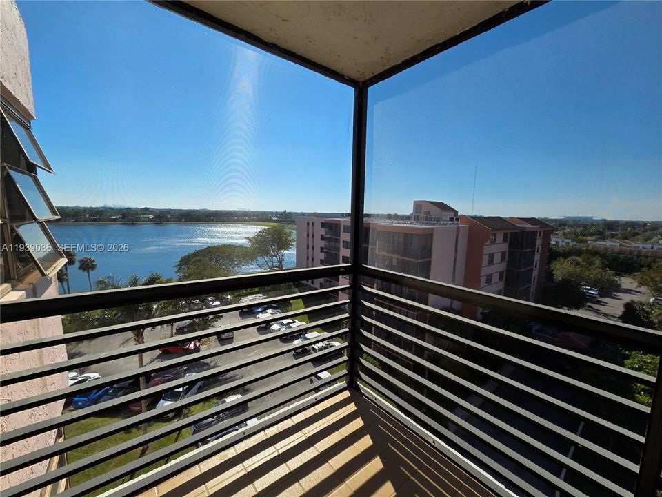 En Renta: $1,950 (1 camas, 1 baños, 1100 Pies cuadrados)