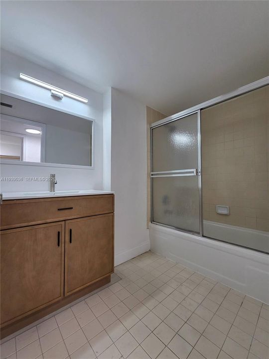 En Renta: $1,950 (1 camas, 1 baños, 1100 Pies cuadrados)