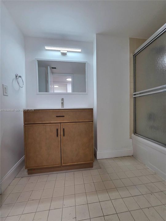 En Renta: $1,950 (1 camas, 1 baños, 1100 Pies cuadrados)