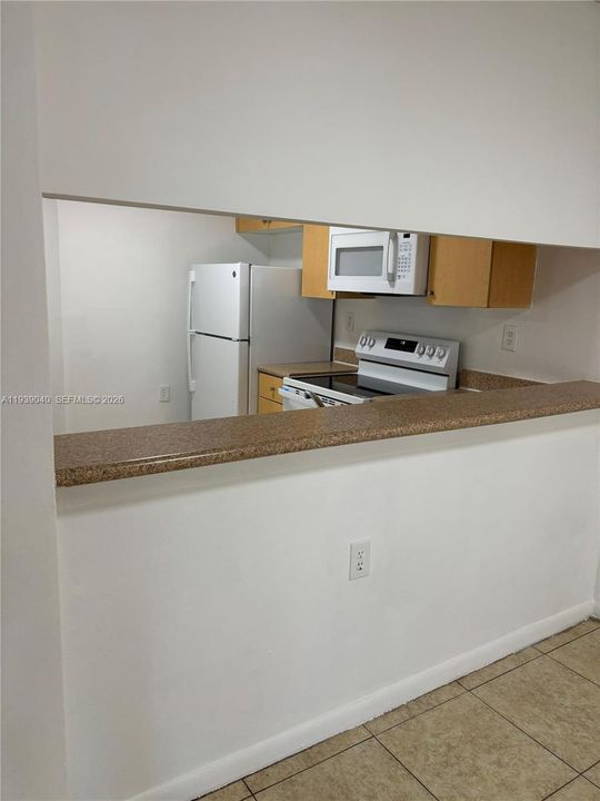 En Renta: $1,900 (3 camas, 2 baños, 923 Pies cuadrados)