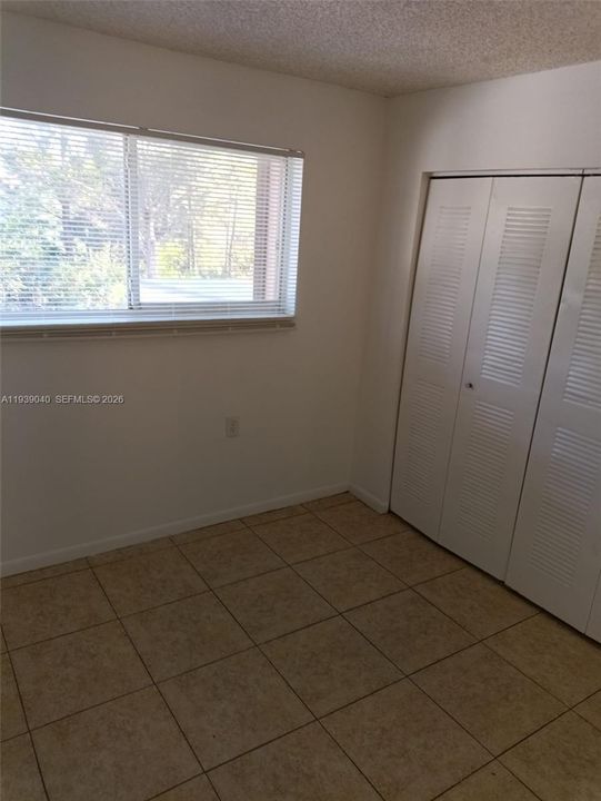 En Renta: $1,900 (3 camas, 2 baños, 923 Pies cuadrados)