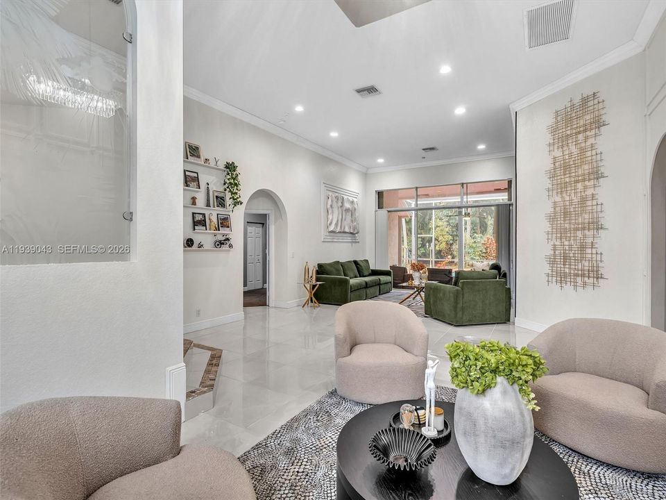 En Venta: $999,000 (5 camas, 4 baños, 3111 Pies cuadrados)