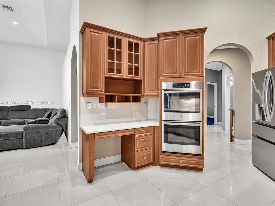 En Venta: $999,000 (5 camas, 4 baños, 3111 Pies cuadrados)