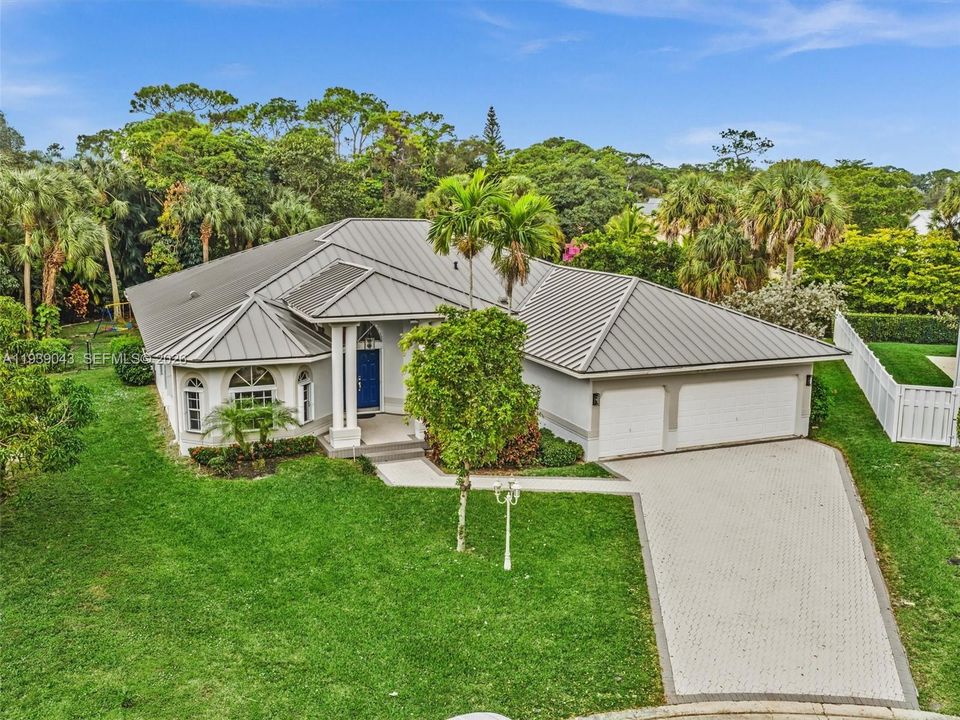 En Venta: $999,000 (5 camas, 4 baños, 3111 Pies cuadrados)