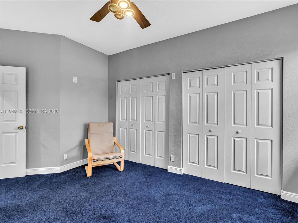 En Venta: $999,000 (5 camas, 4 baños, 3111 Pies cuadrados)