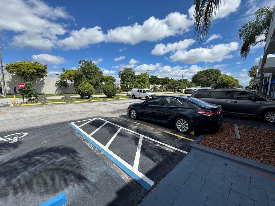 出租: $24 (0 贝兹, 0 浴室, 0 平方英尺)