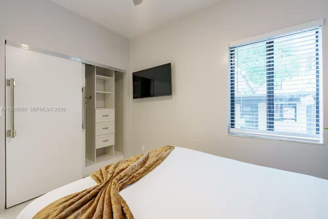 待售: $1,749,000 (0 贝兹, 0 浴室, 4461 平方英尺)