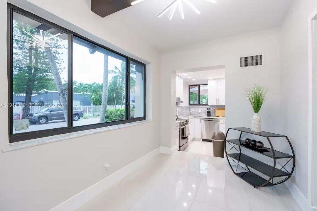 待售: $1,749,000 (0 贝兹, 0 浴室, 4461 平方英尺)