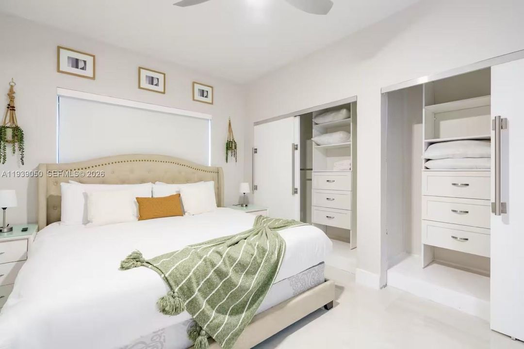 待售: $1,749,000 (0 贝兹, 0 浴室, 4461 平方英尺)