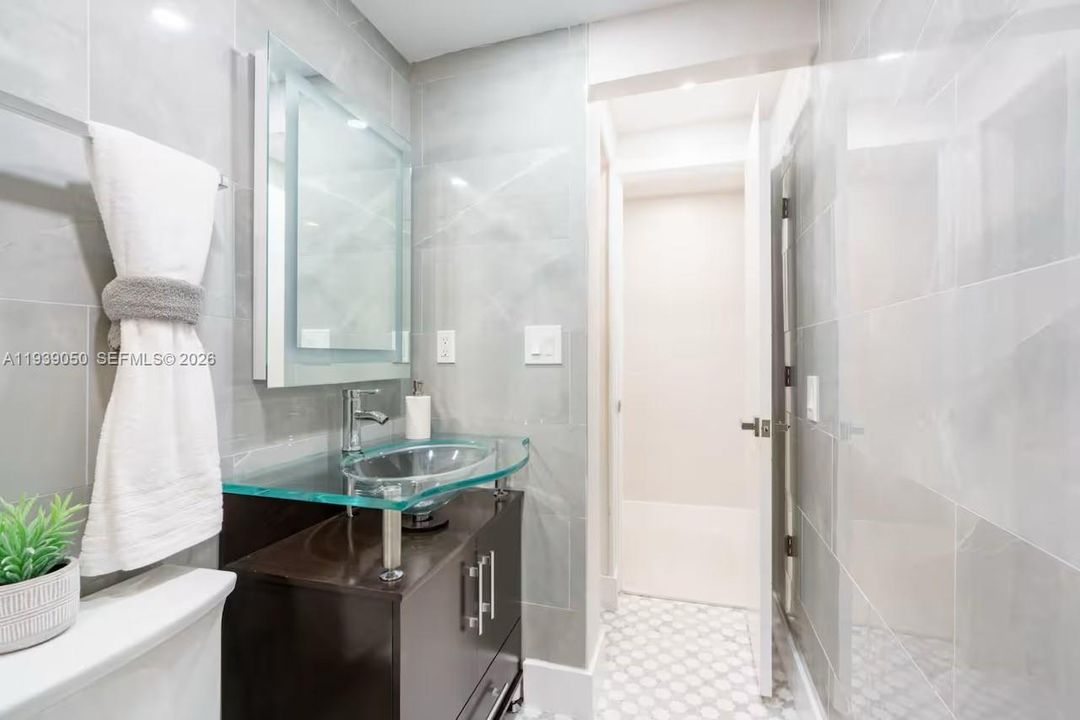 待售: $1,749,000 (0 贝兹, 0 浴室, 4461 平方英尺)