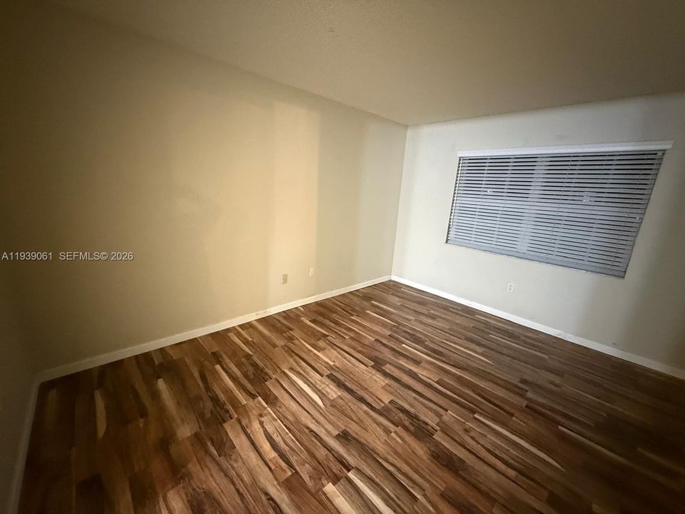 For Rent: $2,580 (2 beds, 2 baths, 1132 Square Feet)