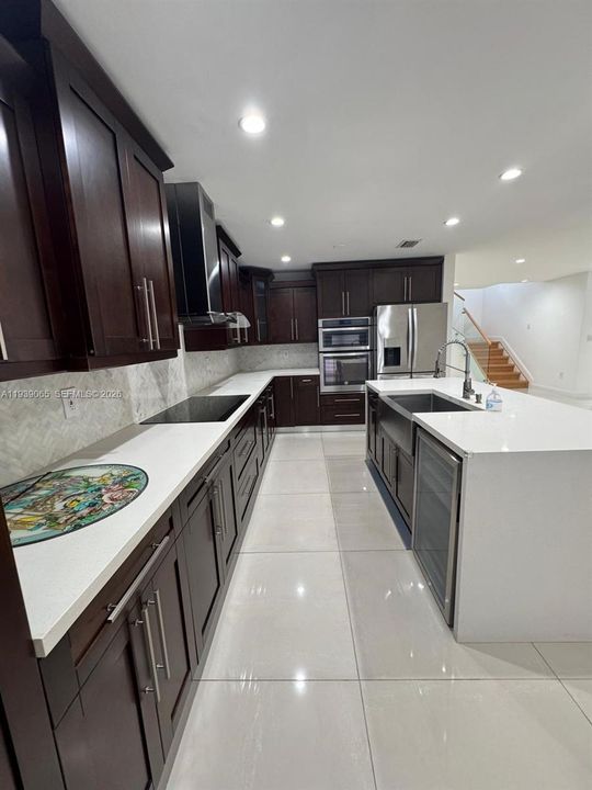 For Sale: $569,000 (3 beds, 2 baths, 1790 Square Feet)