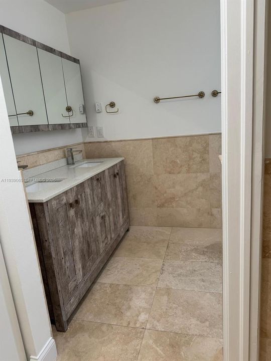 For Sale: $569,000 (3 beds, 2 baths, 1790 Square Feet)