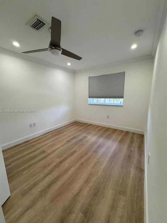 For Sale: $569,000 (3 beds, 2 baths, 1790 Square Feet)