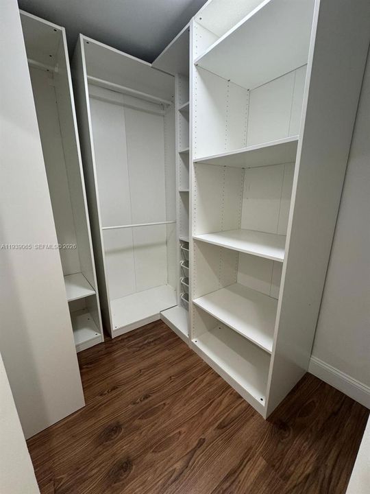 For Sale: $569,000 (3 beds, 2 baths, 1790 Square Feet)