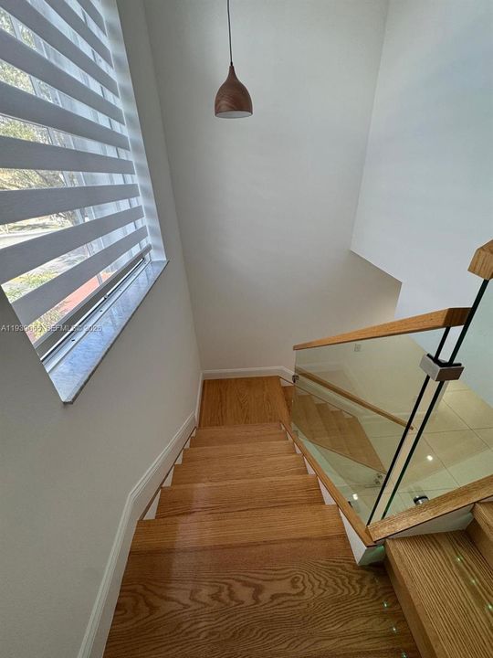 For Sale: $569,000 (3 beds, 2 baths, 1790 Square Feet)