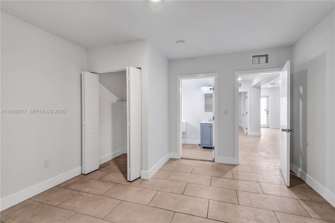 出租: $2,800 (3 贝兹, 2 浴室, 1880 平方英尺)