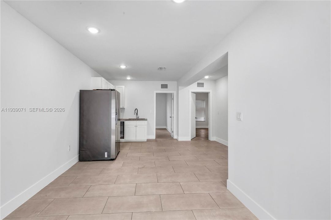 出租: $2,800 (3 贝兹, 2 浴室, 1880 平方英尺)