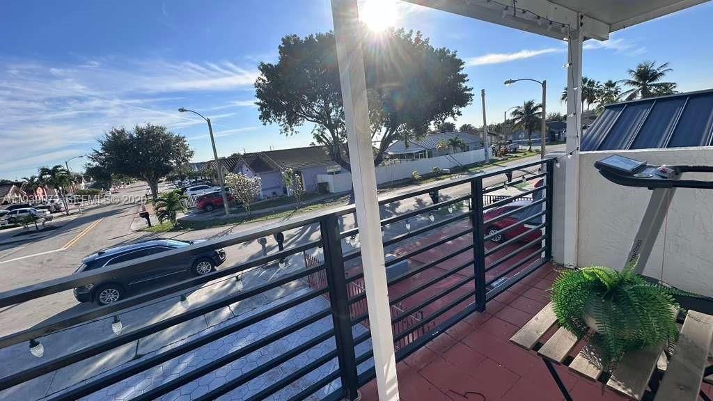 En Renta: $3,500 (4 camas, 2 baños, 2130 Pies cuadrados)