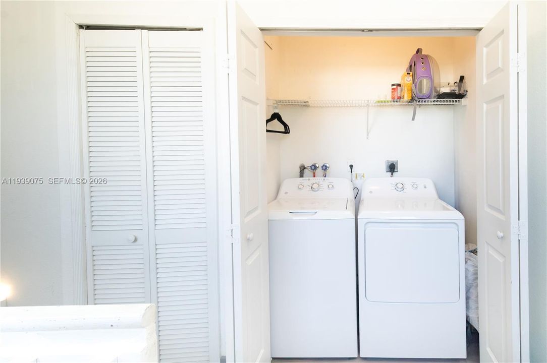 En Renta: $3,100 (3 camas, 3 baños, 1460 Pies cuadrados)