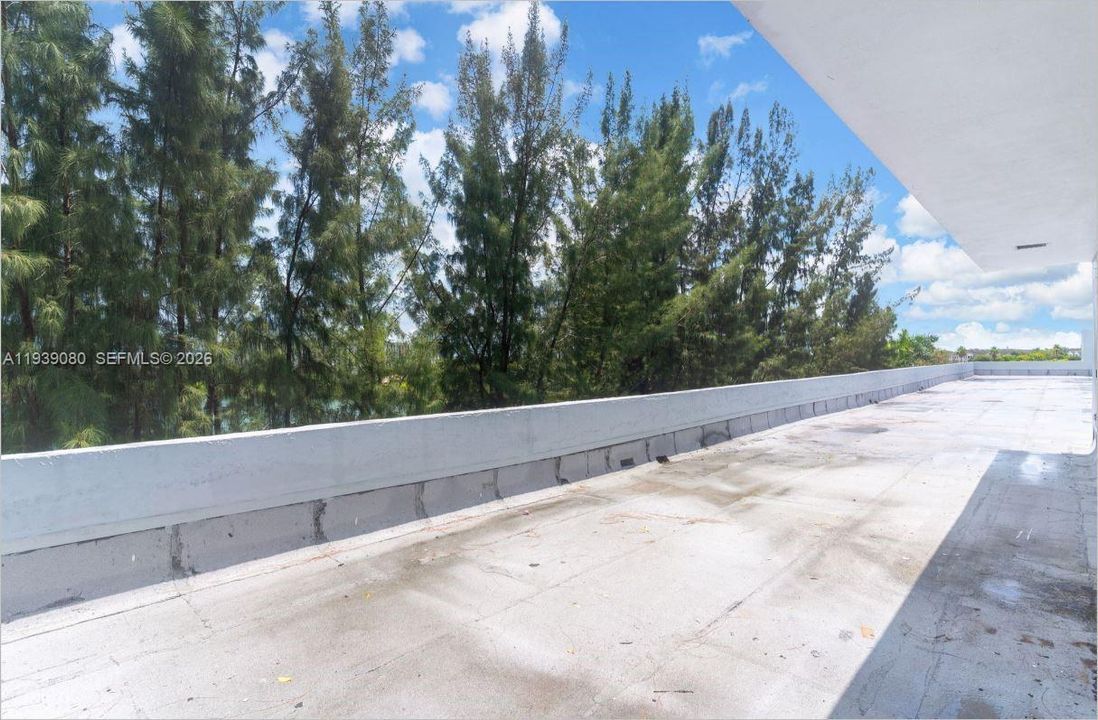 待售: $340,000 (4 贝兹, 3 浴室, 3312 平方英尺)