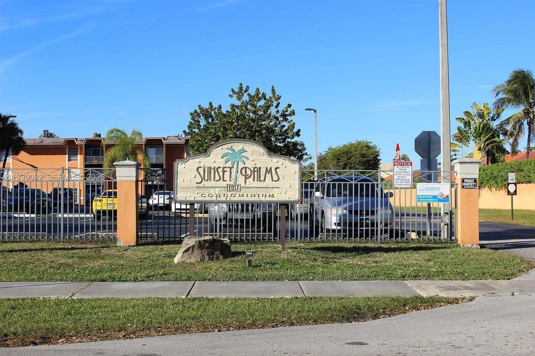 For Rent: $2,650 (2 beds, 2 baths, 1262 Square Feet)