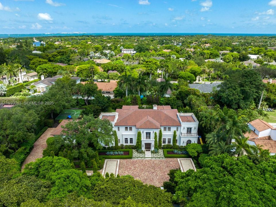 На продажу: $14,900,000 (7 спален, 7 ванн, 8208 Квадратных фут)