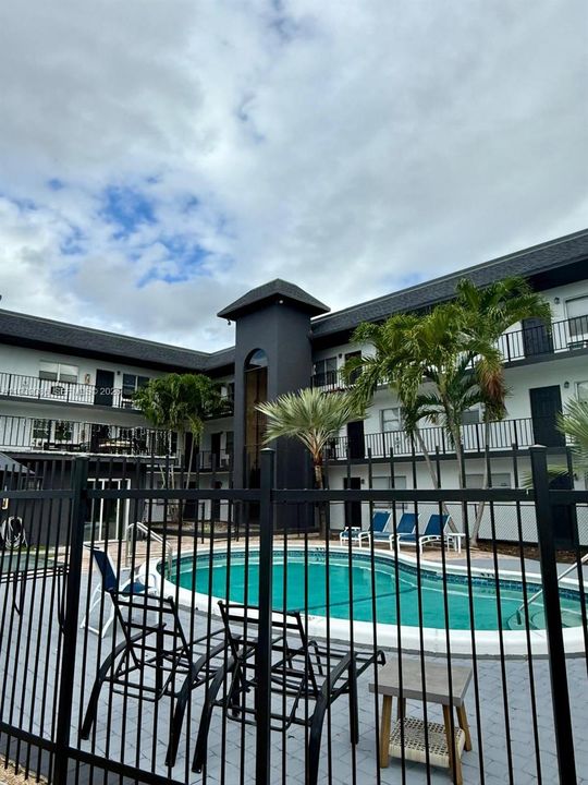 En Renta: $1,600 (1 camas, 1 baños, 680 Pies cuadrados)