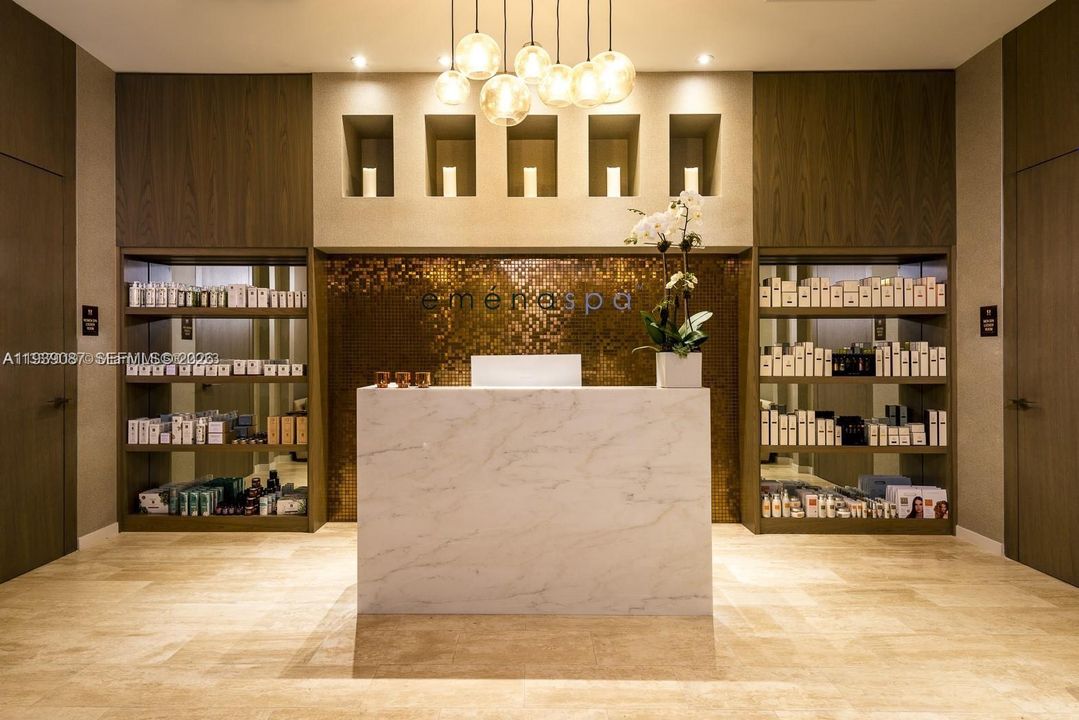 For Sale: $1,265,000 (2 beds, 2 baths, 1145 Square Feet)