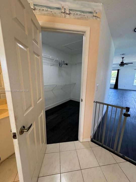 For Rent: $4,500 (5 beds, 3 baths, 2879 Square Feet)