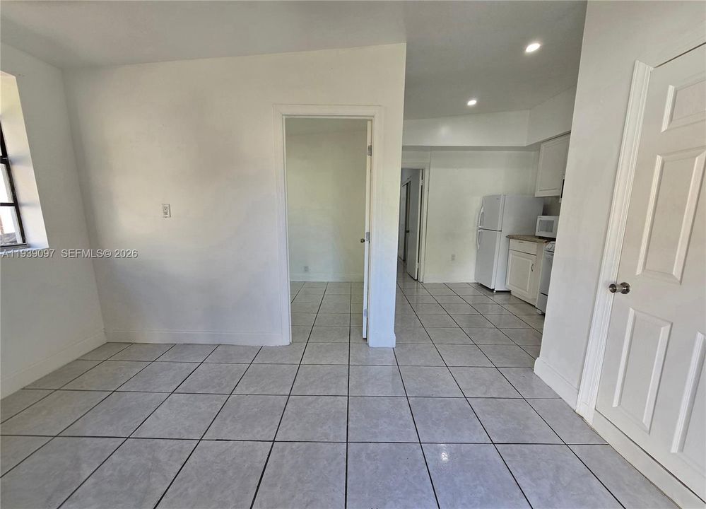 En Renta: $2,200 (2 camas, 1 baños, 700 Pies cuadrados)