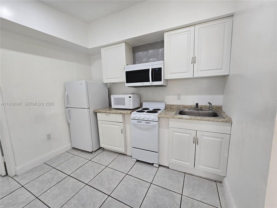 En Renta: $2,200 (2 camas, 1 baños, 700 Pies cuadrados)