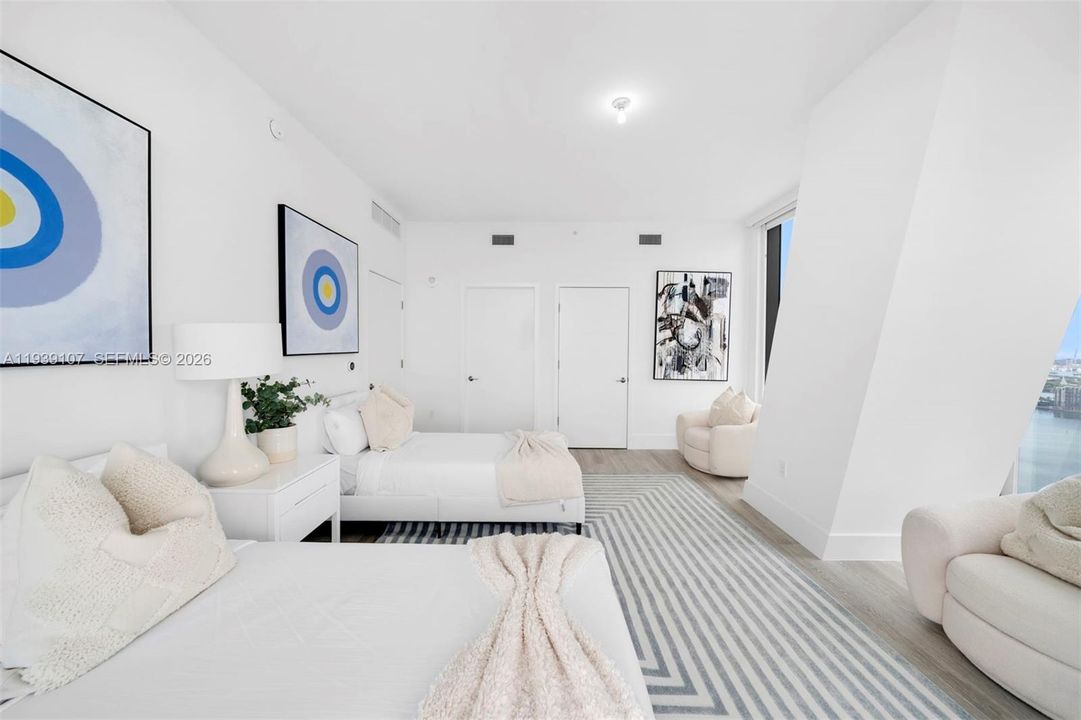 For Sale: $3,750,000 (4 beds, 5 baths, 3298 Square Feet)