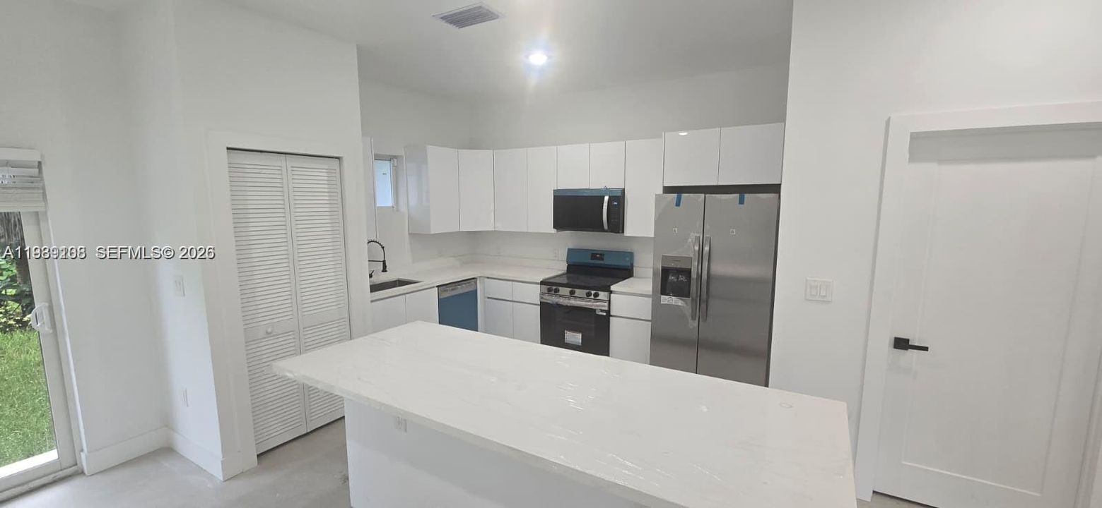 En Renta: $3,800 (4 camas, 2 baños, 0 Pies cuadrados)