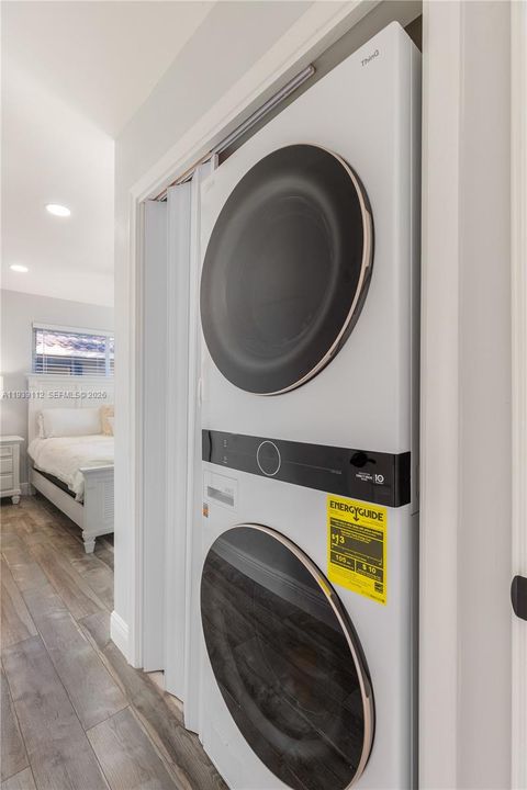 В аренду: $15,000 (3 спален, 3 ванн, 2887 Квадратных фут)