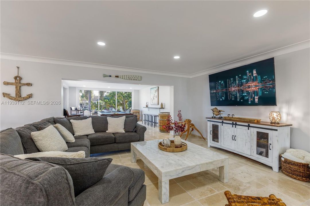 В аренду: $15,000 (3 спален, 3 ванн, 2887 Квадратных фут)