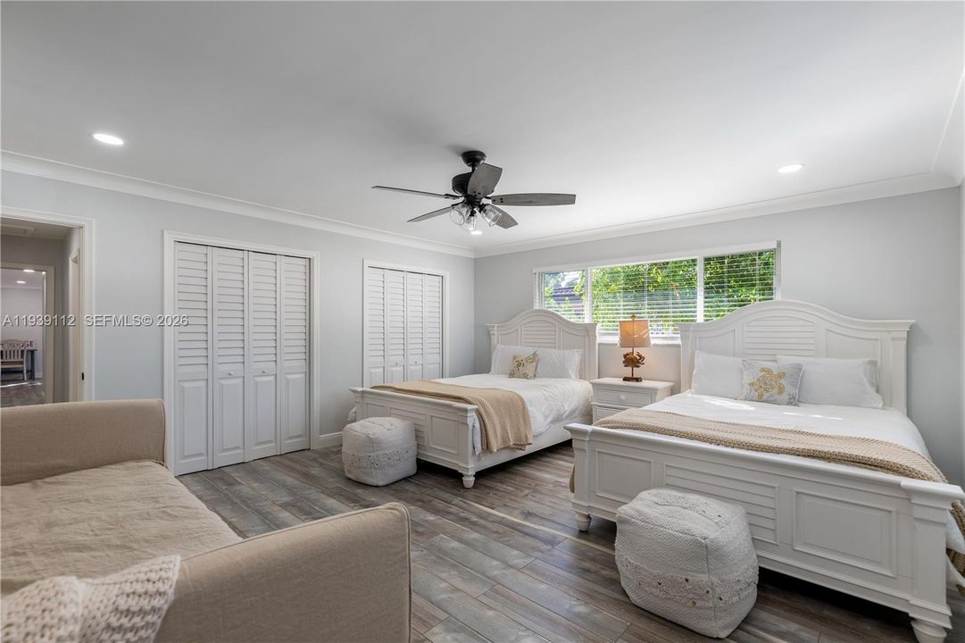 В аренду: $15,000 (3 спален, 3 ванн, 2887 Квадратных фут)