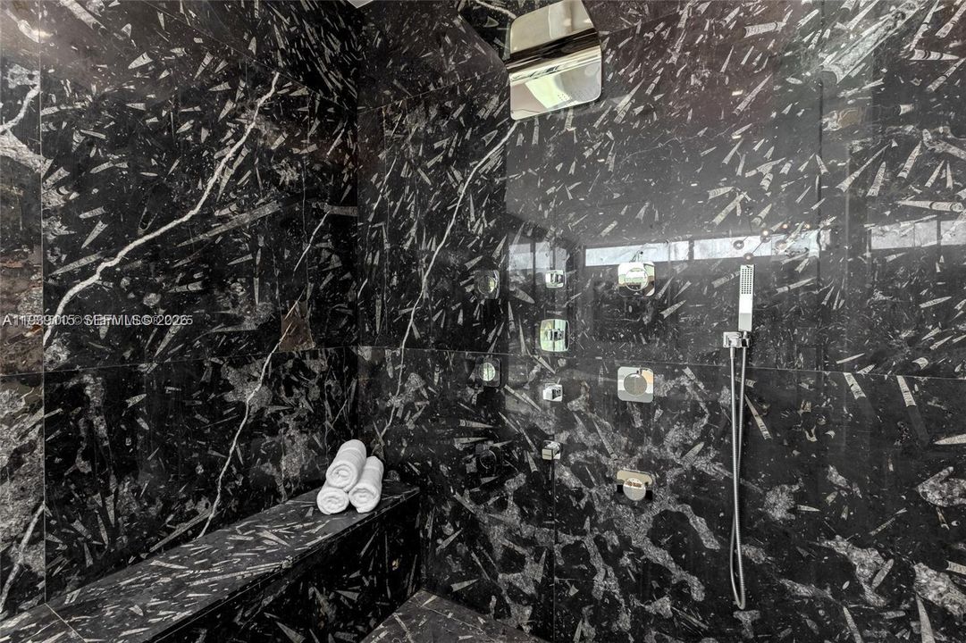 For Sale: $8,500,000 (6 beds, 7 baths, 0 Square Feet)